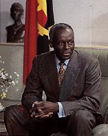angola_dossantos.jpg