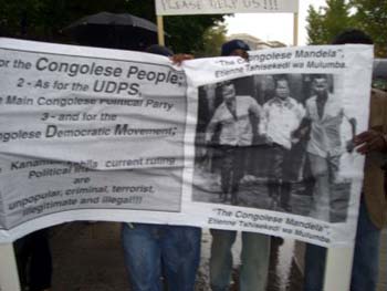 manif_anti_kabila_dc_1.jpg