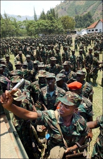 soldats_rwandais.jpg soldats_rwandais.jpg