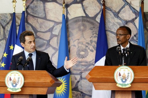 les_prsidents_franais_nicolas_sarkozy_et_rwandais_paul_kagame.jpg